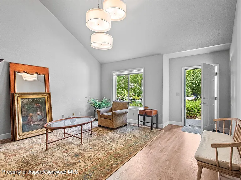 37 Sagewood Ct — Photo 8