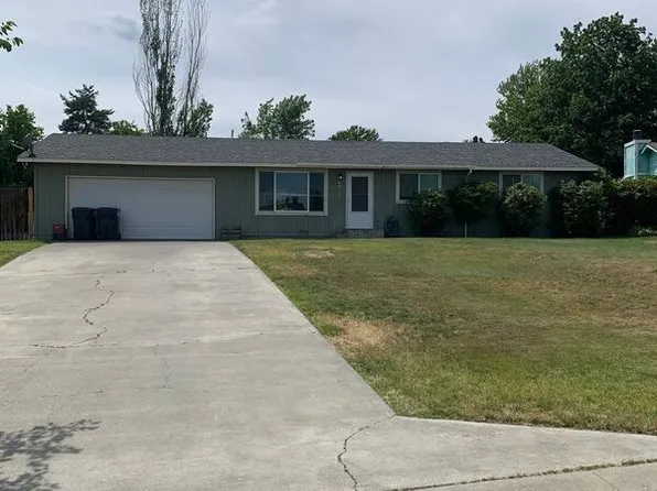 4911 Dove Ln, West Richland, WA 99353