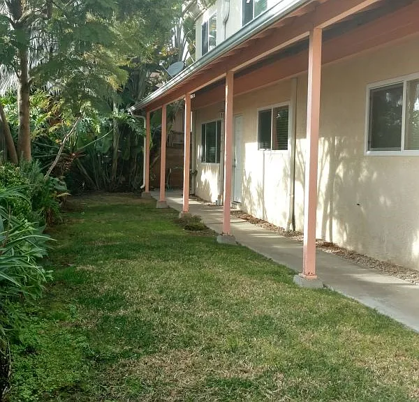 118 Vista Del Mar Ave #2 — Photo 10