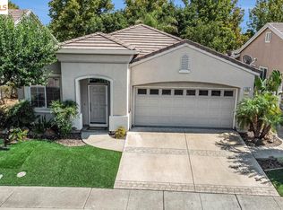 202 Summerset Dr, Brentwood, CA