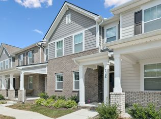 2746 Fordham St, Columbia, TN 38401