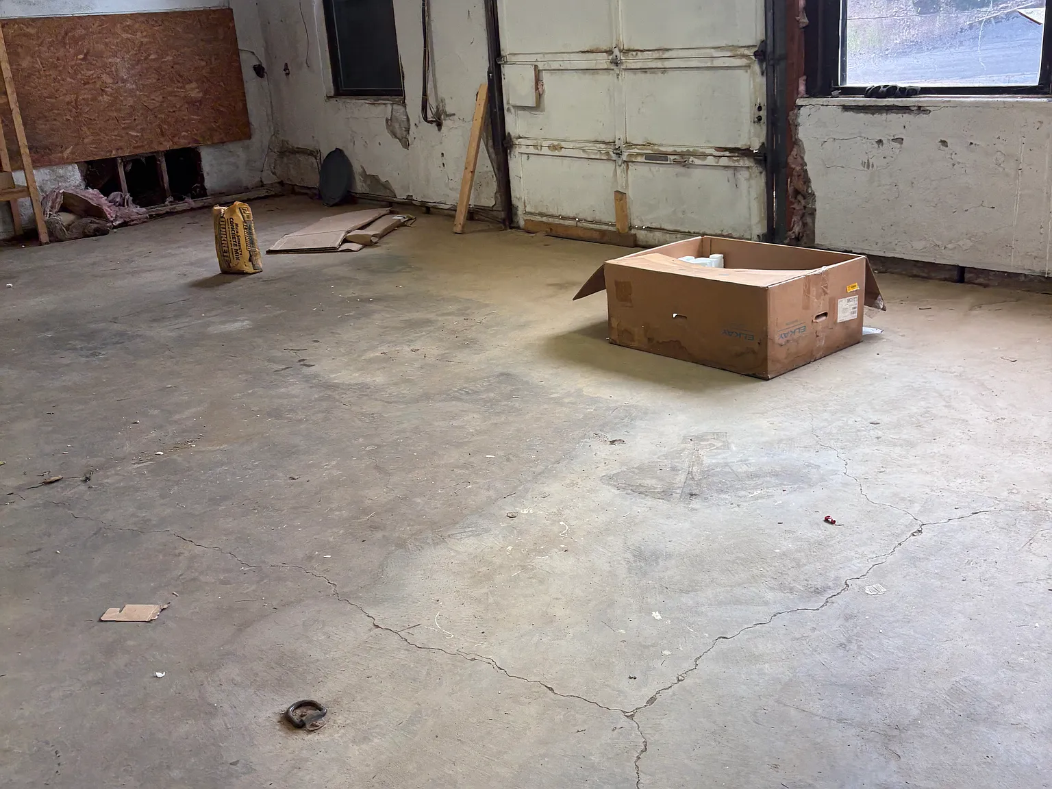 Studio, 921 sqft, $515 — Photo 3