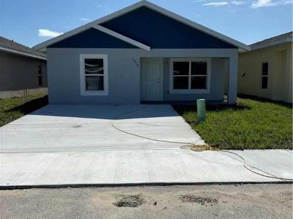 1518 Las Villas Blvd, Sebring, FL 33870