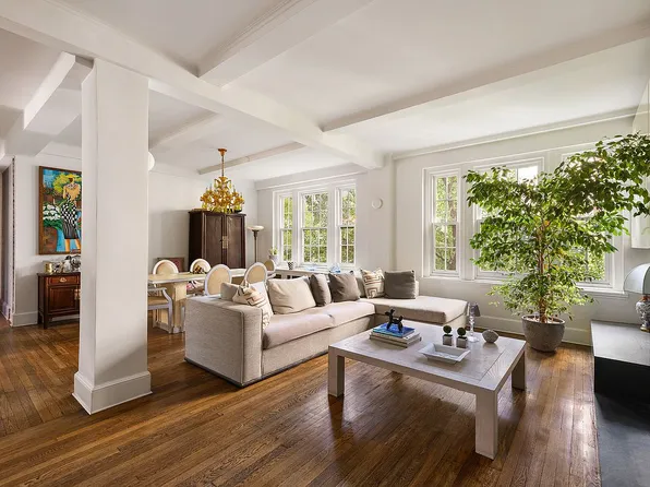 108 E 82nd St APT 4D, New York, NY 10028