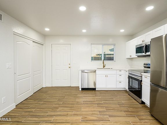 5th image of 18239 N 40TH Street #110