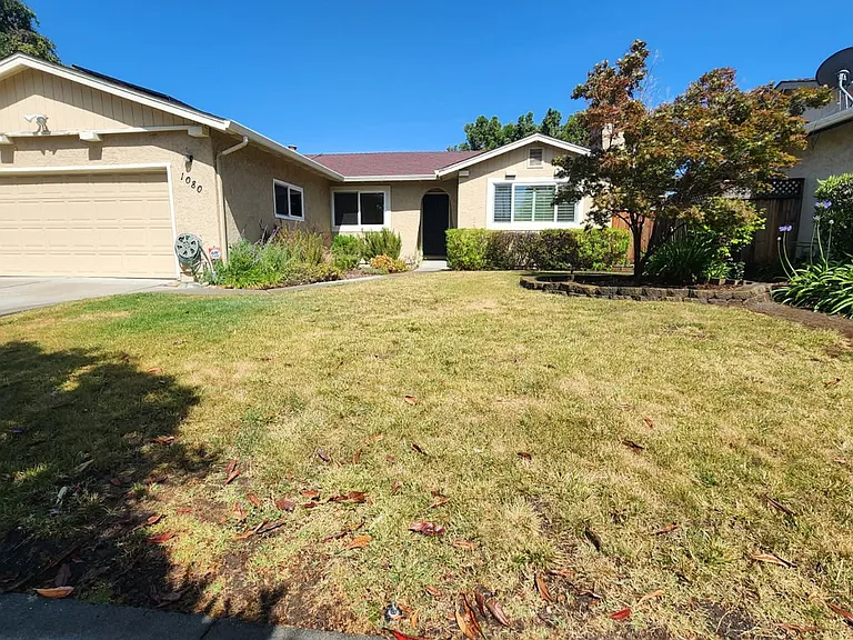 1080 Maraschino Dr — Photo 2