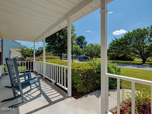 3rd image of 4918 Split Rail Drive