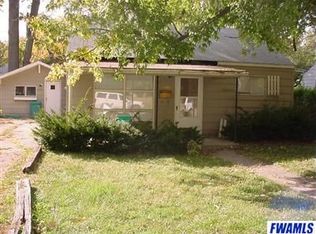 4660 Warsaw St, Fort Wayne, IN 46806