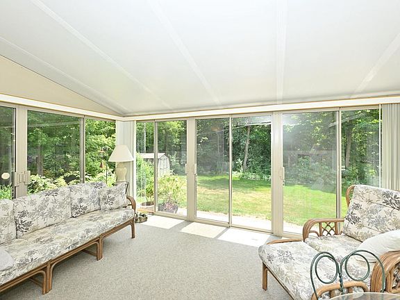 3rd image of 21775 Gaywood DRIVE