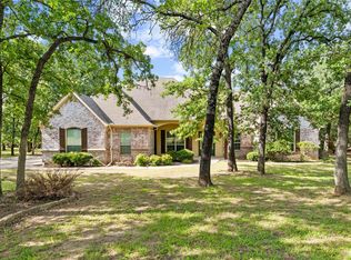 161 Overton Ridge Cir, Weatherford, TX 76088
