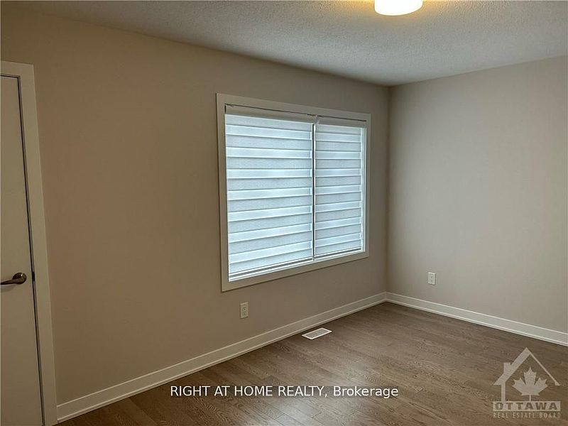 Ottawa House for rent - 4 Bedrooms — photo 5