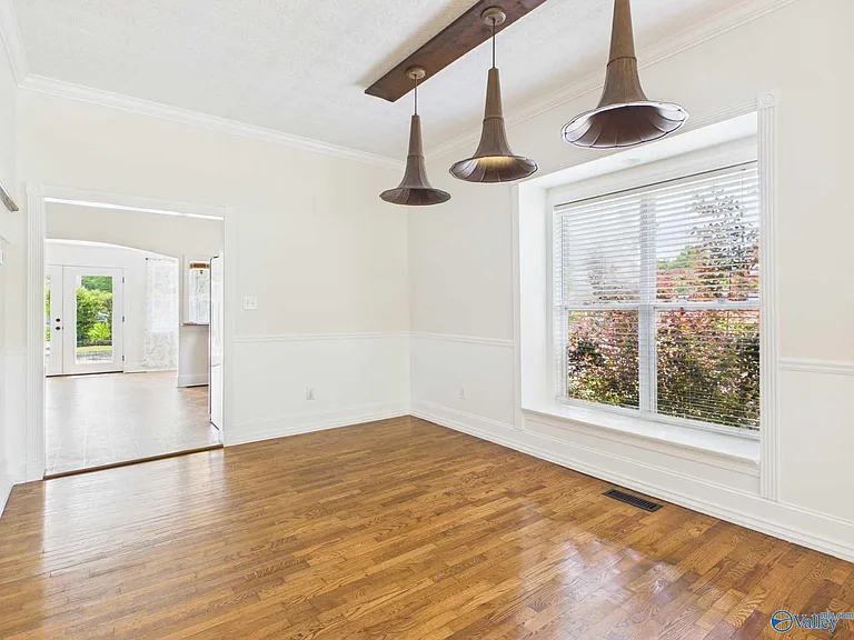 501 Prospect Dr SE — Photo 7