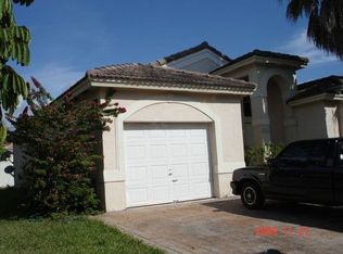 9425 SW 182nd Ter, Palmetto Bay, FL 33157