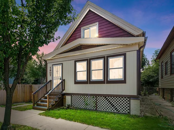 1907 W Grant STREET, Milwaukee, WI 53215