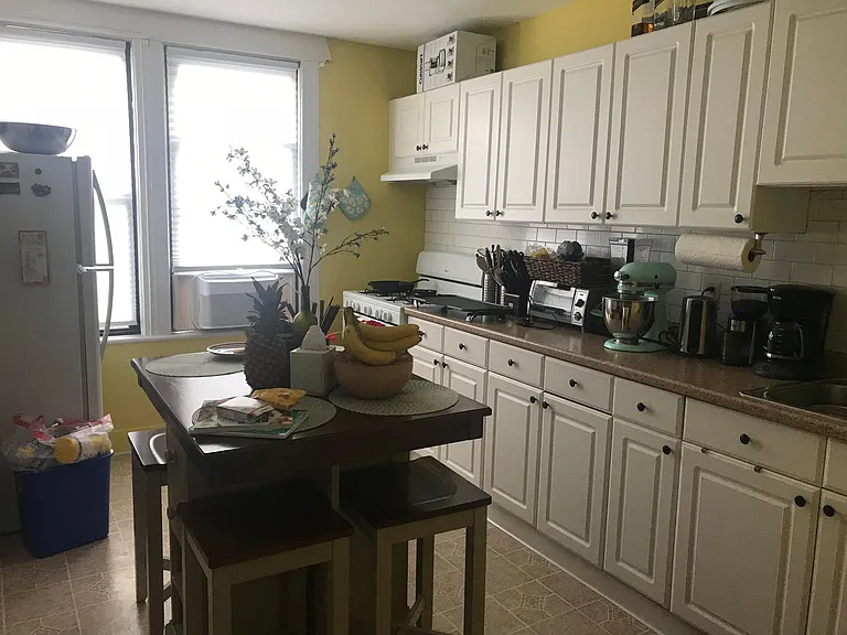 206 Bartholdi Ave #2 — Photo 3