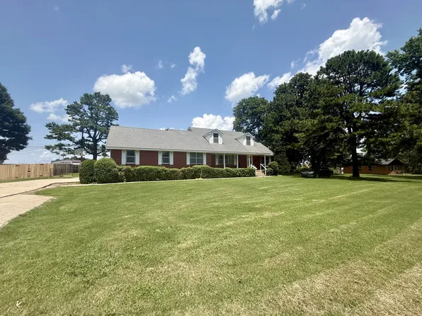 802 W Downing St, Tahlequah, OK 74464