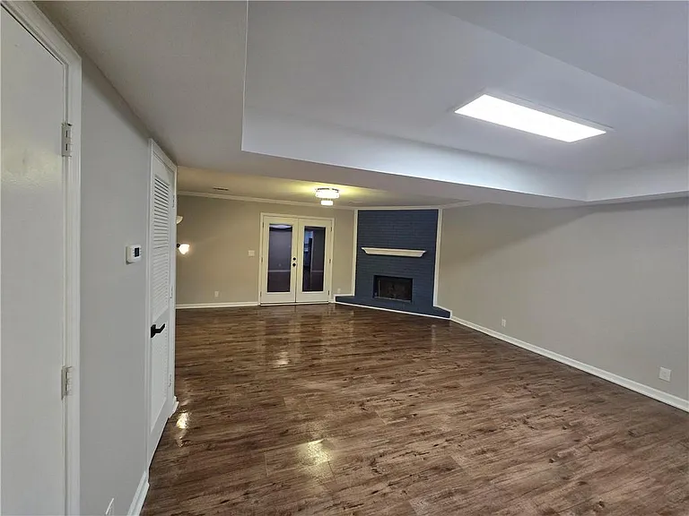 6002 Pat Mell Pl SE — Photo 3