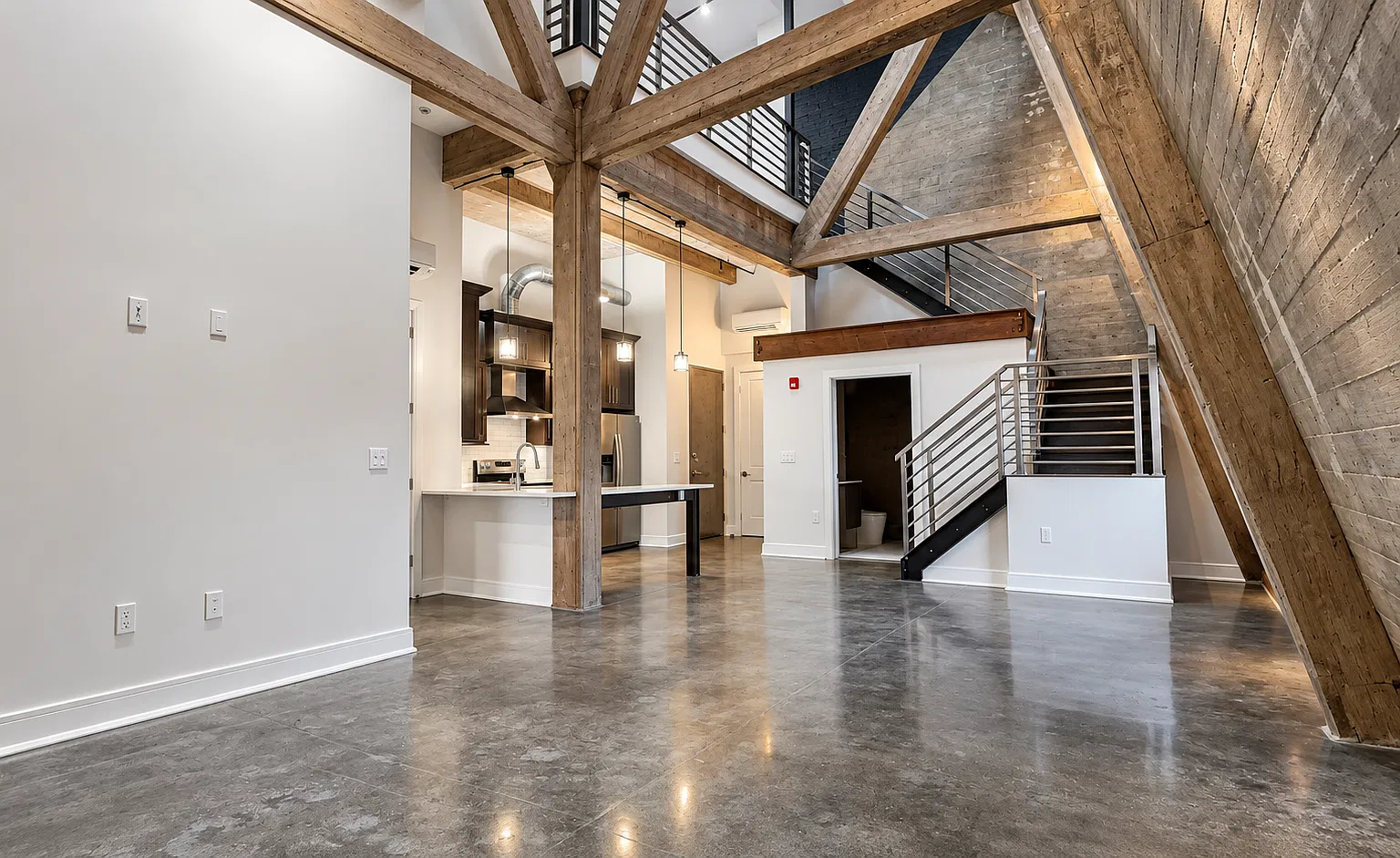 2 bed, $4,200 — Photo 1