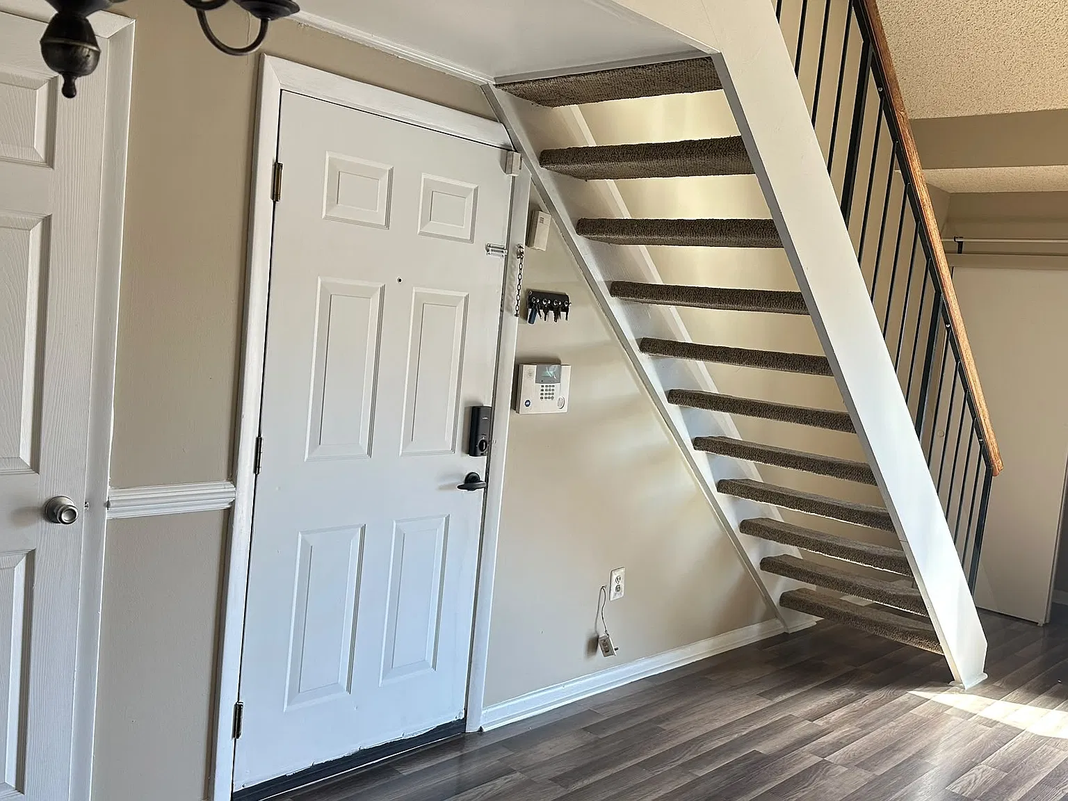 2 bed, 1166 sqft, $2,500 — Photo 3