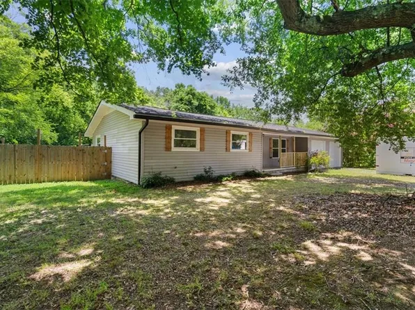 3891 Brown Bridge Rd SE, Dalton, GA 30721