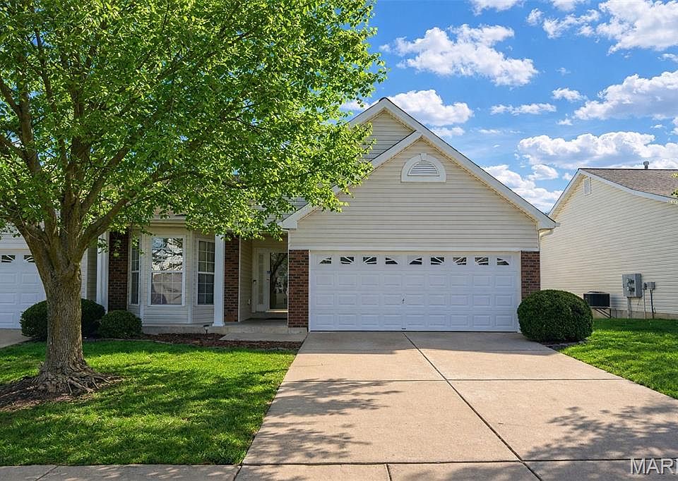 1st image of 84 Green Park Ln