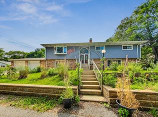 4 Bittersweet Ct, Portage, IN 46368