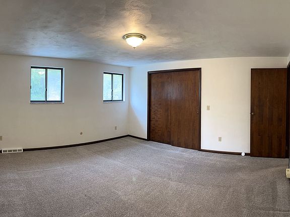4th image of 96A Locust Ridge Dr