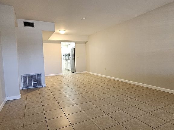 3rd image of 911 Washington Ave #1-117