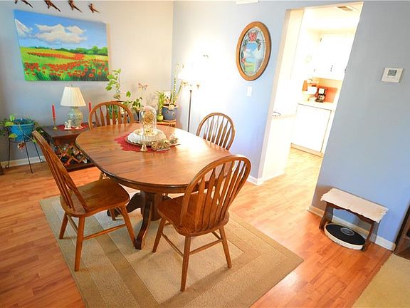 3rd image of 1651 Mentor Ave APT 2409