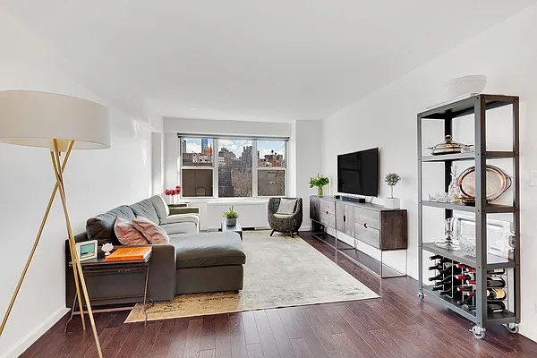 Sold by Compass | media 8