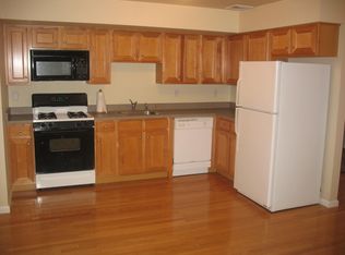 4 W Side Ave, Avenel, NJ 07001