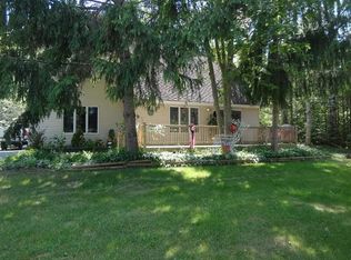 6002 E Grand Lake Rd, Presque Isle, MI 49777