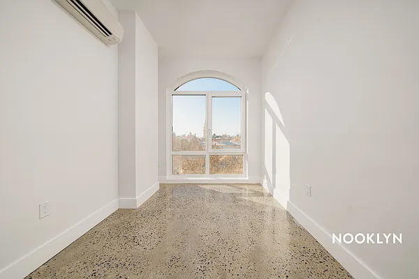Rented by Nooklyn NYC LLC | media 14