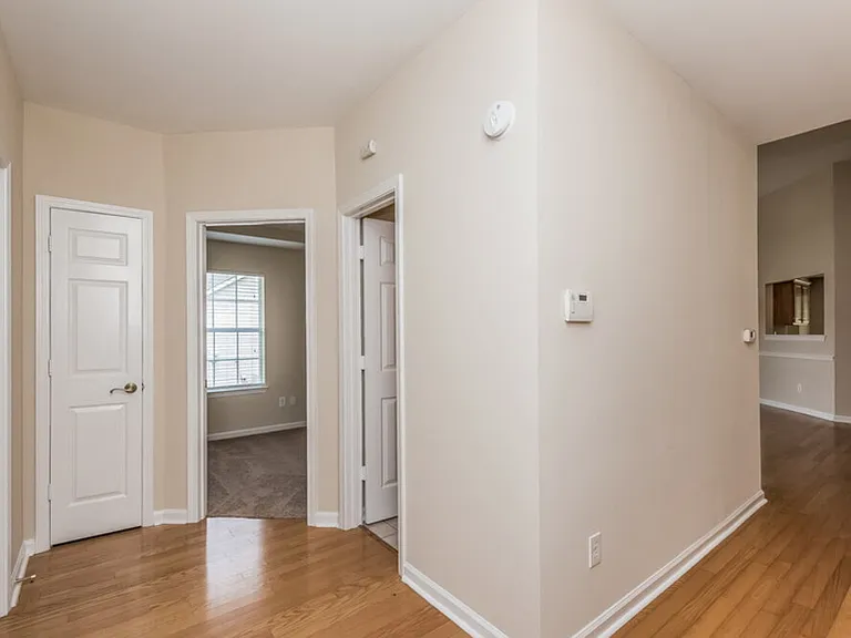 73 Hamil Ct NW — Photo 3