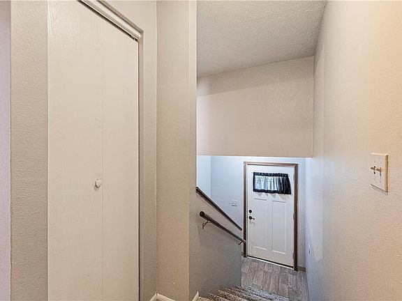 2nd image of 1015 Park Ave