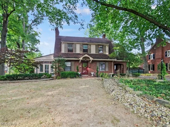 34 Mill Creek Dr, Youngstown, OH 44512