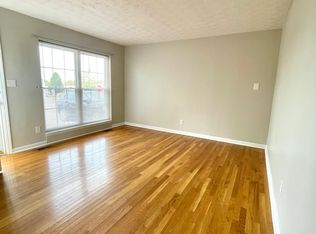 400 Foxwood Dr, Nicholasville, KY 40356