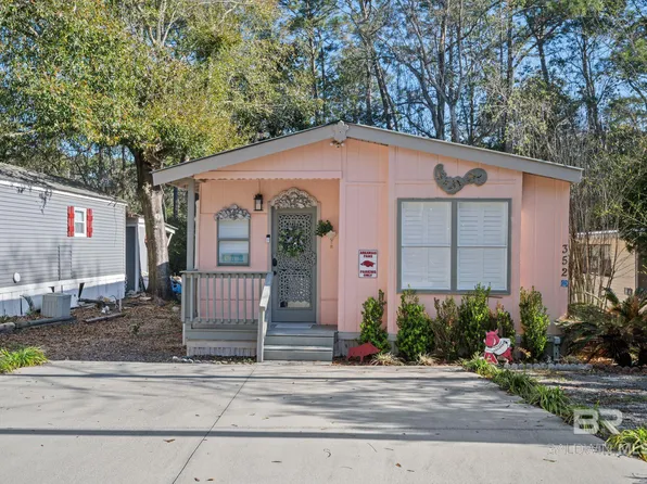 352 Buena Vista Dr, Lillian, AL 36549