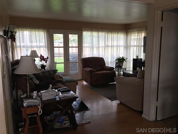 3rd image of 3544 Luna Ave