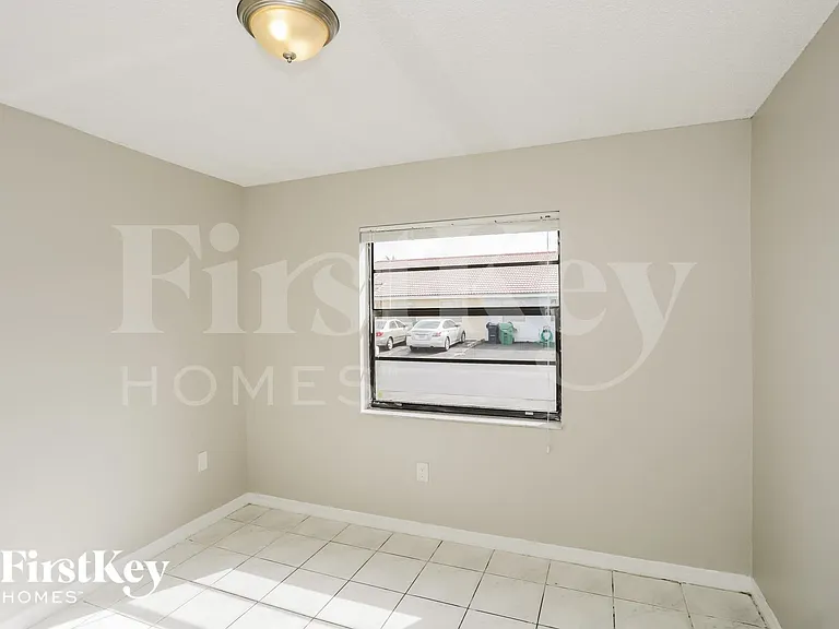 4610 SW 143rd Ct W — Photo 12