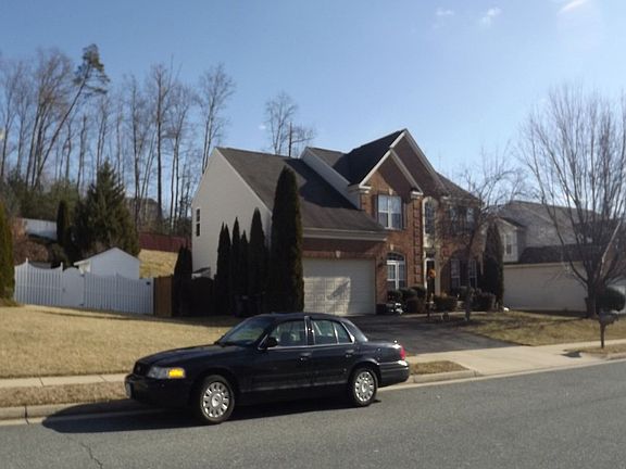 3rd image of 17689 Avenel Ln