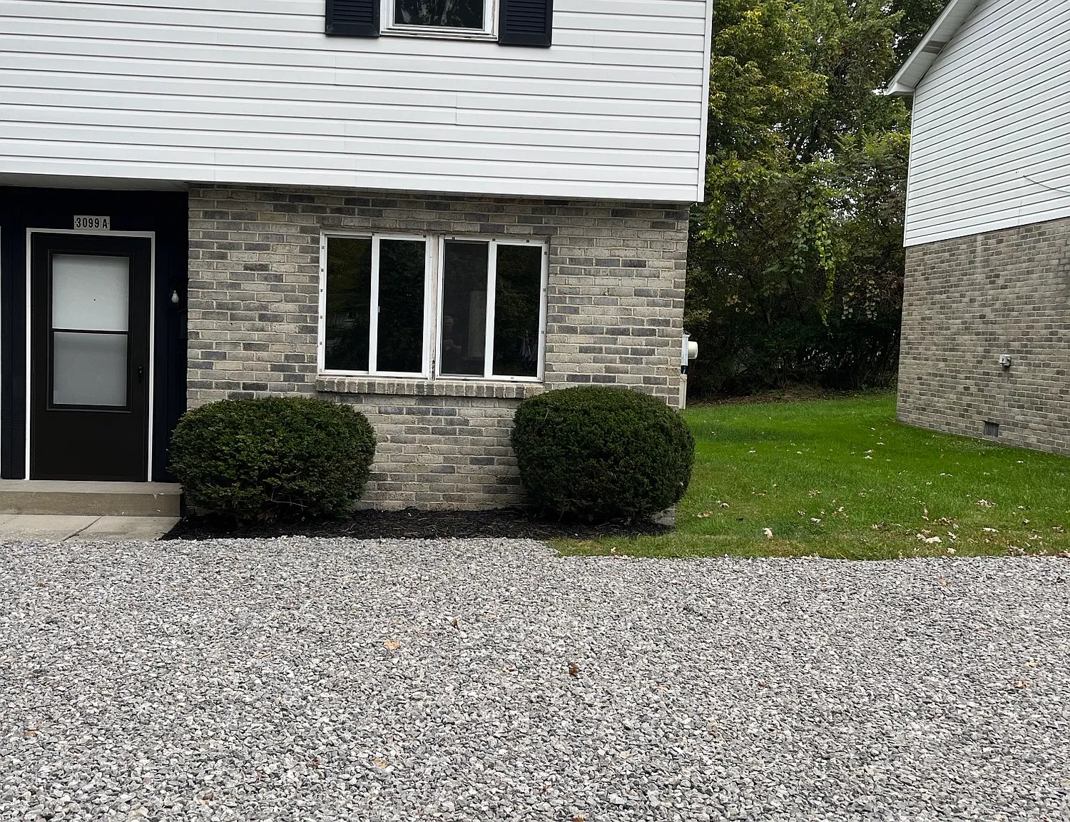 2 bed, 1250 sqft, $1,250 — Photo 1