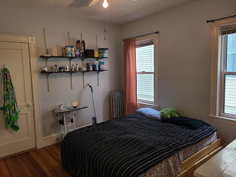 42 Belknap St #2 — Photo 15