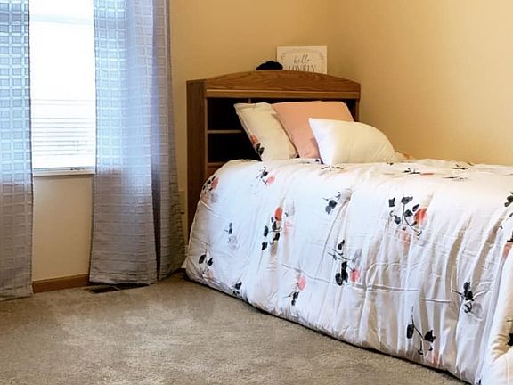 6-Bedroom
