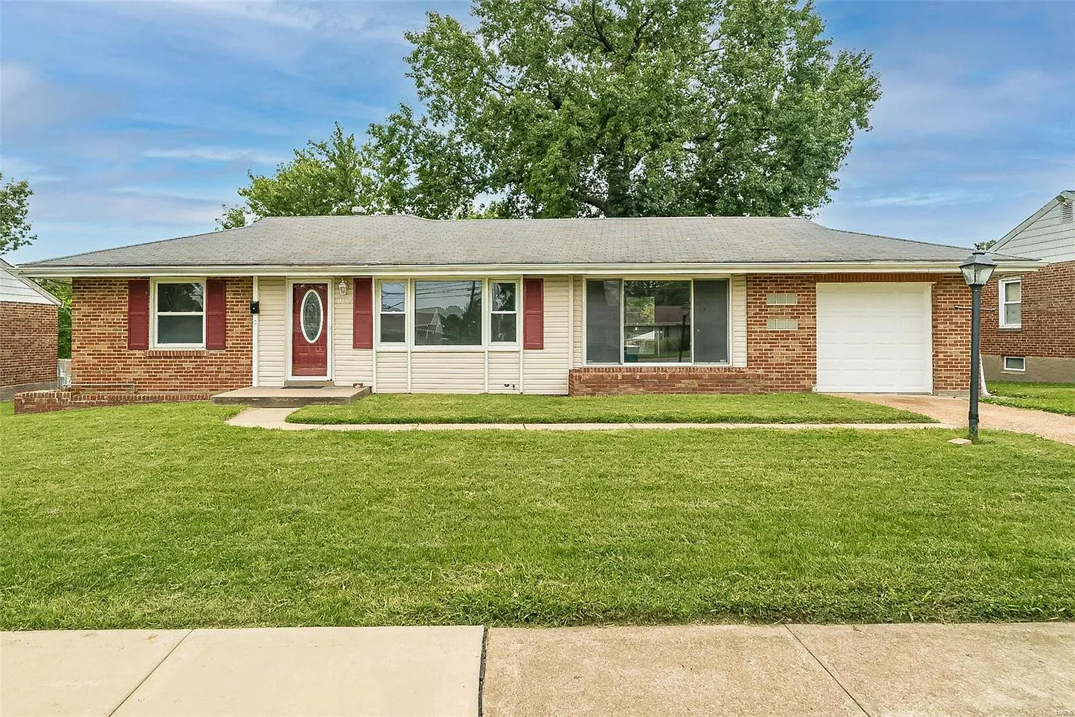 10147 Bellefontaine Rd photo 1