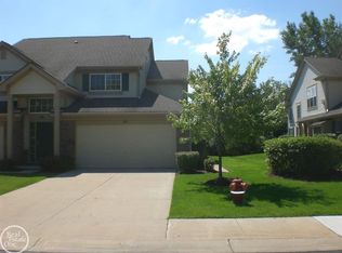 24 N Vis, Auburn Hills, MI 48326