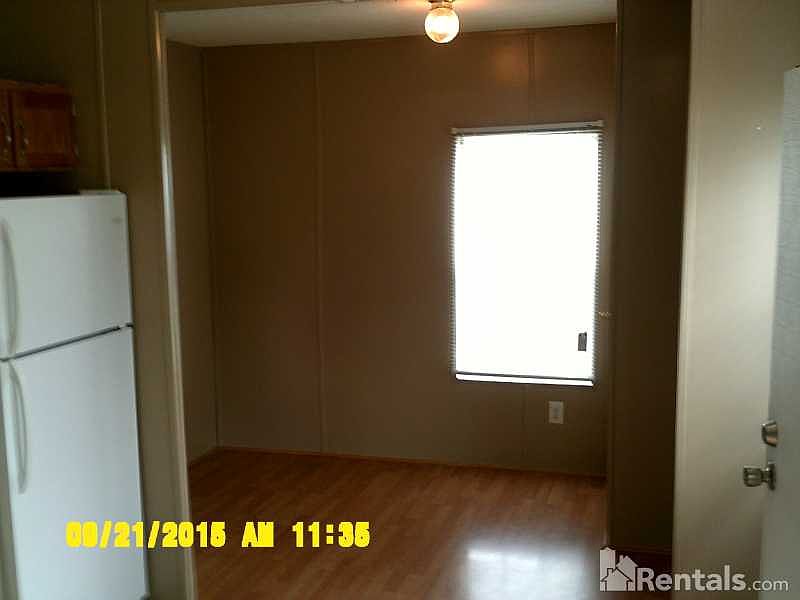2nd image of 315 Agate Cir