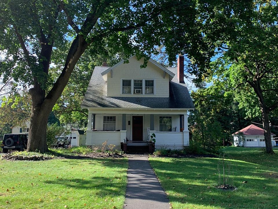 1st image of 28 Payn Avenue