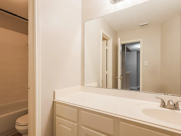 12214 Landsdown Ridge Way — Photo 16