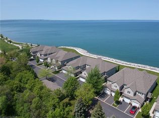 484 Millen Rd #9, Hamilton, ON L8E6G4